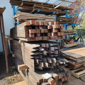 Azobe palen (8 x 8 x 210)