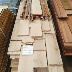 Lot 1. Massieve Eiken parket - 42m²